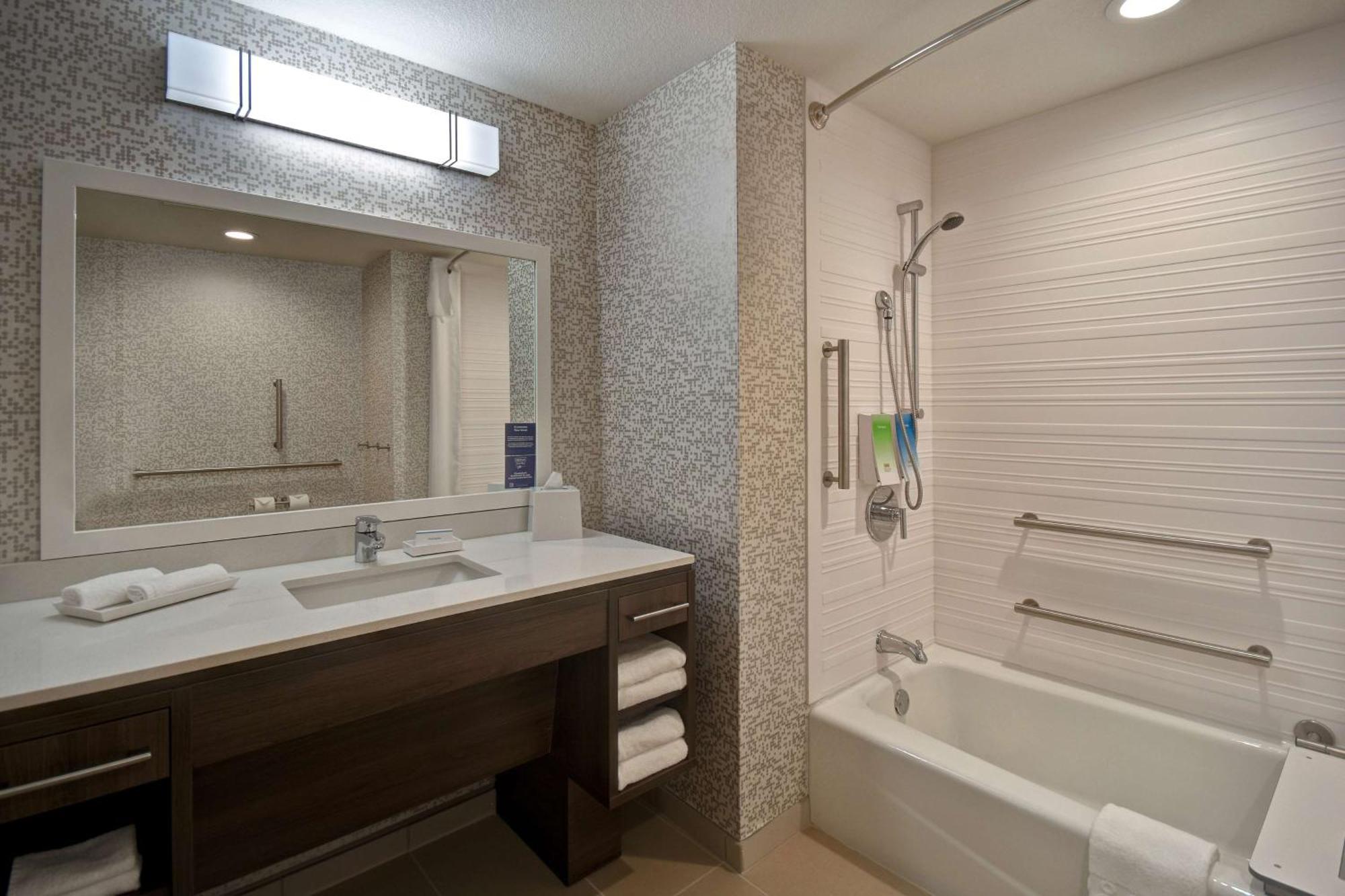 Home2 Suites Eau Claire South, Wi Экстерьер фото