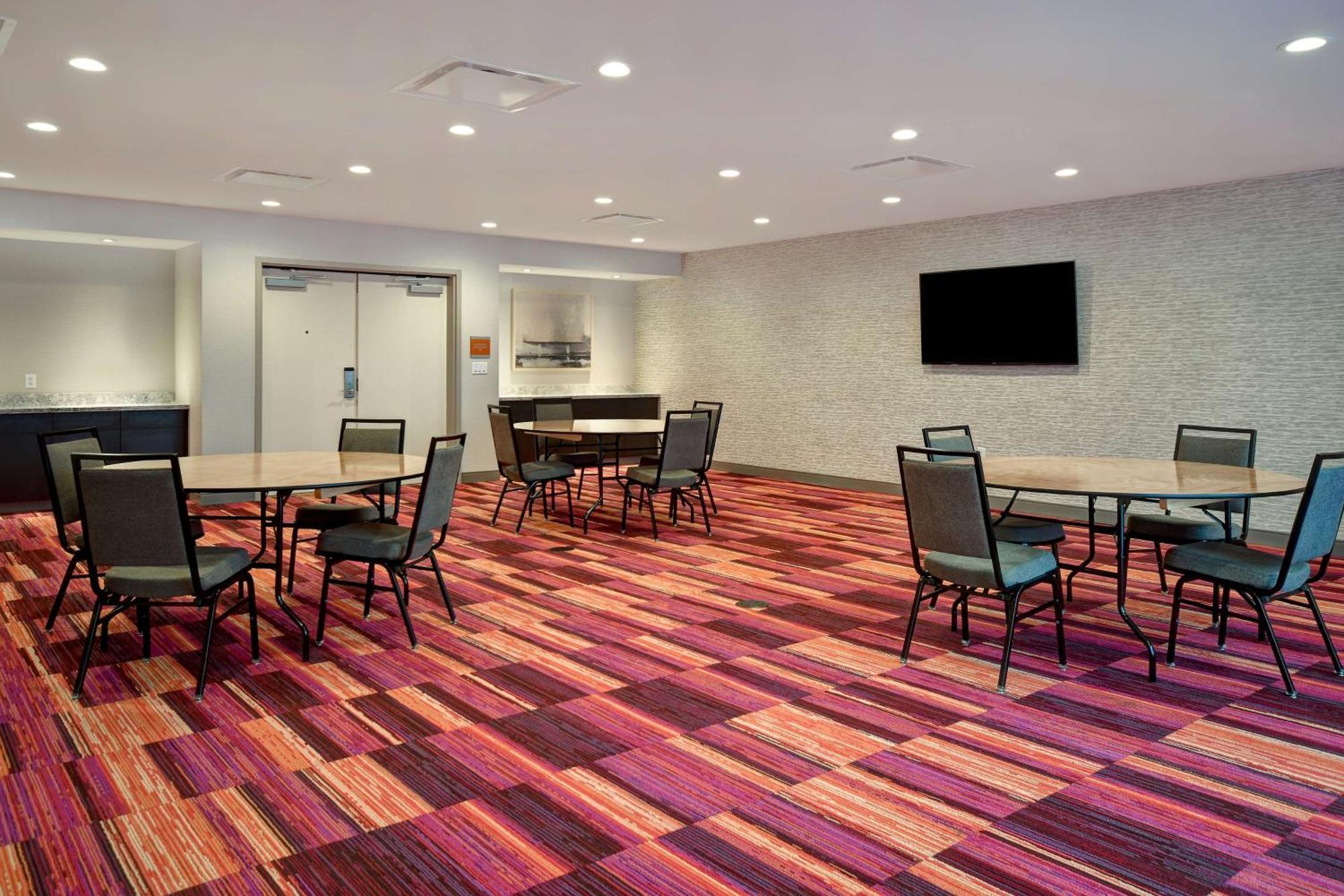 Home2 Suites Eau Claire South, Wi Экстерьер фото